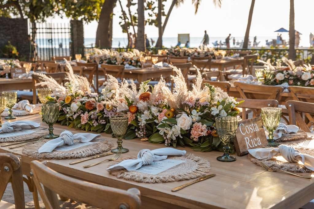 Hilton Santa Marta Hotel Restaurant photo