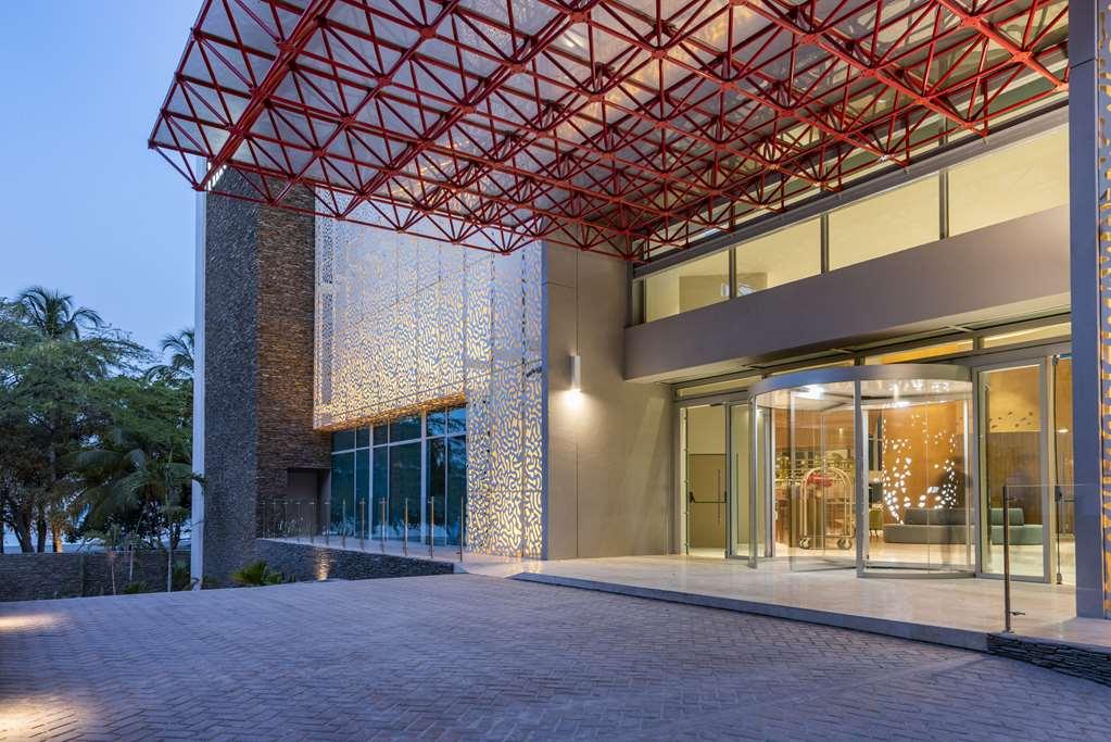 Hilton Santa Marta Hotel Exterior photo