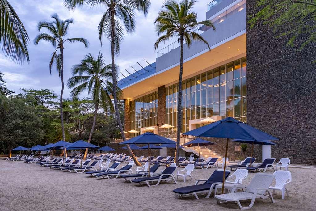 Hilton Santa Marta Hotel Exterior photo